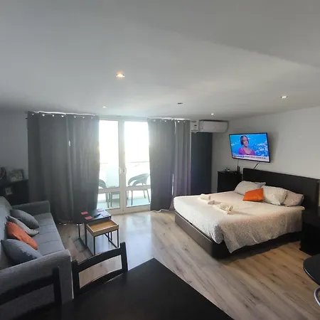Bay View Old Town Apartment